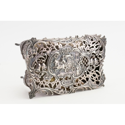 64 - A 1905 William Comyns & Sons silver pierced casket. Depicting a horse and carriage scene. 14.5cm x 1... 