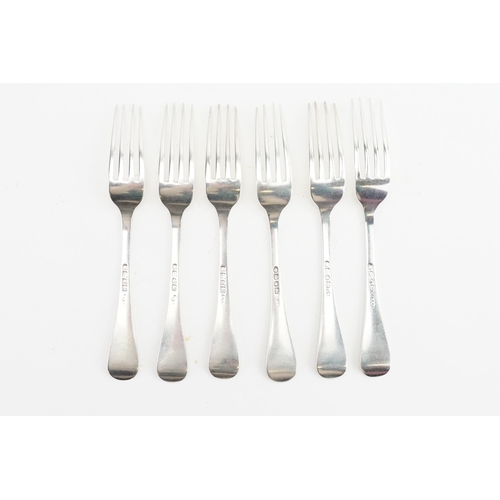 100 - A set of 6 1856 Victorian Elizabeth Eaton silver forks. Weight 273g.