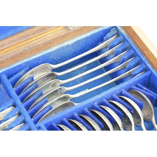 123 - A part canteen of silver cutlery. Circa 1900. To include 18 desert forks, 11 table forks, 8 teaspoon... 