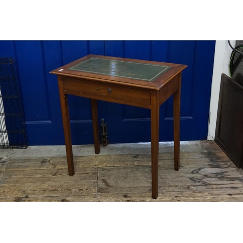 562 - A 1920s Oak Single Drawer Ladies Writing Desk resting on square legs. Measuring: 74cms across x 46cm... 