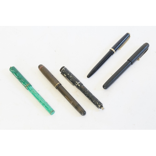 296 - A Green Bakelite Pen, a Relief 14ct in Black Case, one other, etc. (5 in Total).