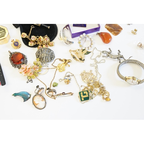 157 - A Collection of Jewellery to include Silver Coloured chains, a Fob, etc.