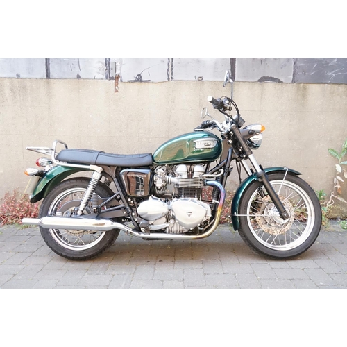 501 - A lovely 2007 “Triumph 800 Bonneville” finished in Green Metallic, 1 Owner and only 11,200 miles fro... 