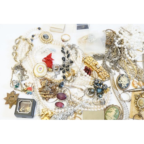 156 - A Collection of Costume Jewellery to include 1960s, Chains, Rings, etc.