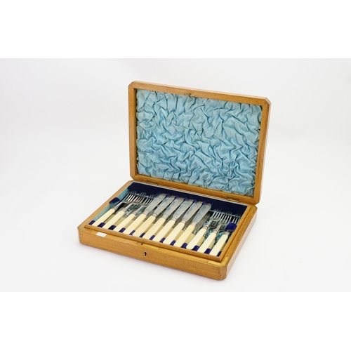 91 - A Cased Set of Victorian Silver Plated Fish Eaters.