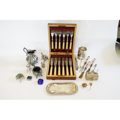 87 - A Cased set of Fish Eaters, pewter jugs, a Sons of Freedom Silver plated mug along with other items ... 