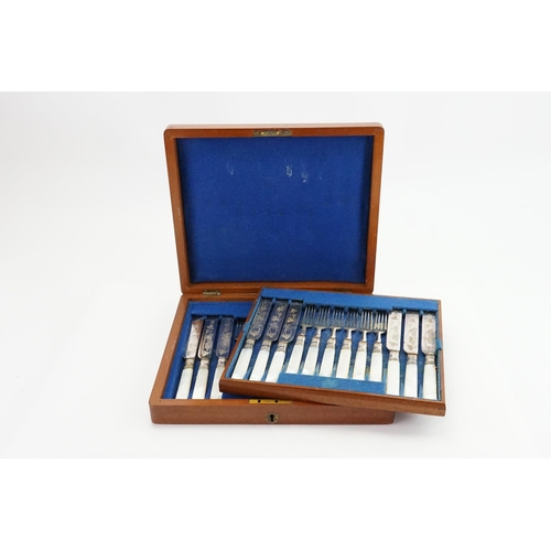 84 - A Set of 12 Victorian Close Plated Mother of Pearl Handled Desert Knives & Forks in the Original Box... 