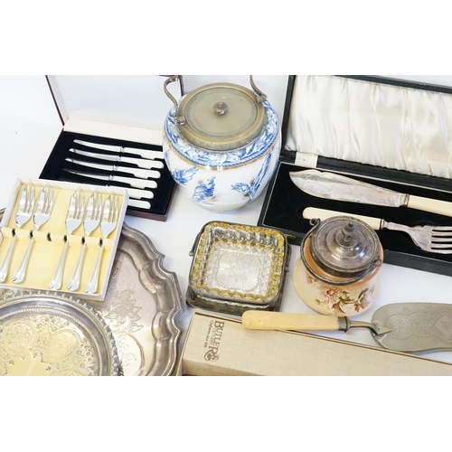 83 - A Victorian Silver Plated Salver, Butter Dish, Silver Plated Cased Servers, Butter Knives & other Si... 