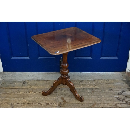 483 - An Antique Mahogany Side Table with a Tripod Base. Measuring: 55cms across x 47cms deep x 67cms High... 