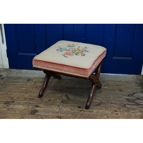 476 - A Regency design Mahogany Framed Foot Stool with a Pink Velour top. Measuring: 53cms x 54cms x 47cms... 