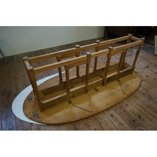 688 - An Irish Pine Wake Table with Fold-Out Bulbous Flaps & Square Cross Stretchers in the Irish Taste. M... 