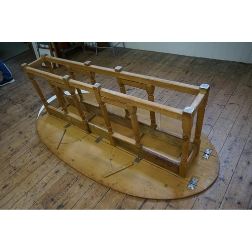 688 - An Irish Pine Wake Table with Fold-Out Bulbous Flaps & Square Cross Stretchers in the Irish Taste. M... 