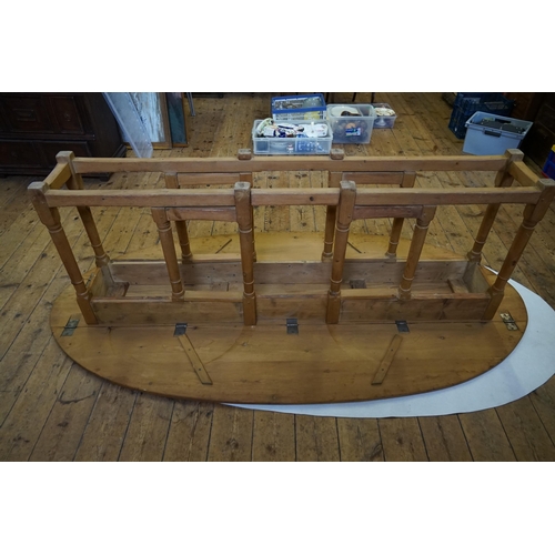 688 - An Irish Pine Wake Table with Fold-Out Bulbous Flaps & Square Cross Stretchers in the Irish Taste. M... 