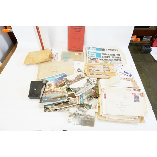 915 - A Collection of World Stamps, various Envelopes & Post Cards. Also 1000's of stamps removed from env... 