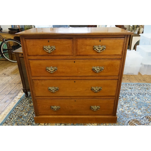 718 - An Edwardian Mahogany Straight Front Chest of Drawers of Two Short & Three Long with Cast Metal Hand... 