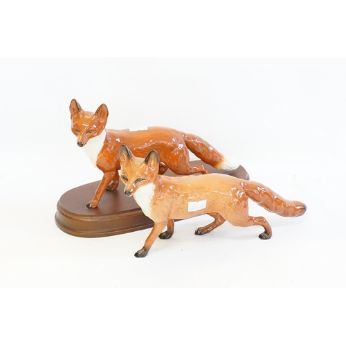 1073 - Two Beswick Studies of Foxes, one on plinth & one As Found.