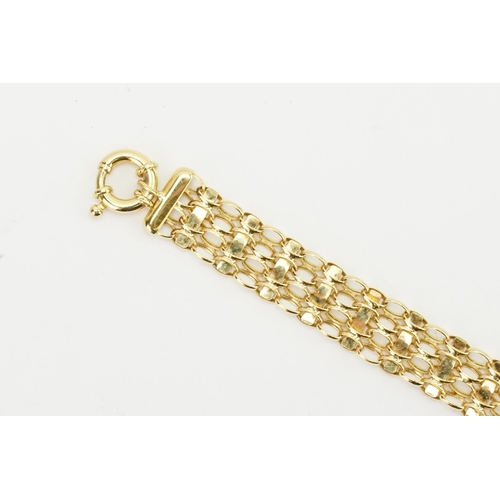 160 - A 9ct gold bracelet. Length 19cm. Weight 6.9g.