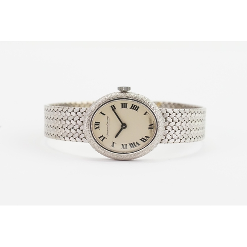 353 - A ladies Jaeger-LeCoultre wrist watch in 18ct white gold. In original box. Weight 41.6g.