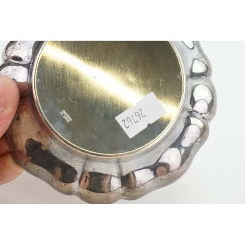 20 - A Barker Ellis silver bon bon dish. Weight 80g.