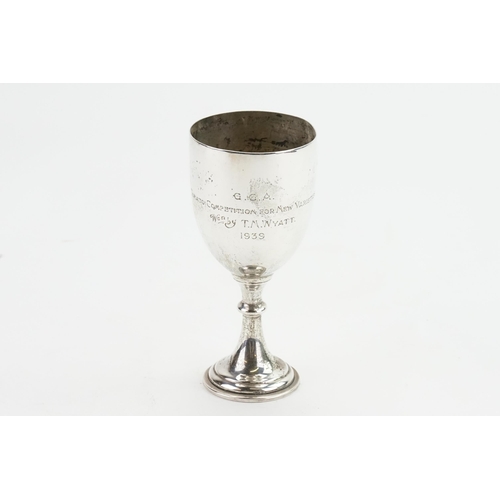 62 - A 1938 William Neale silver goblet. Weight 161g.