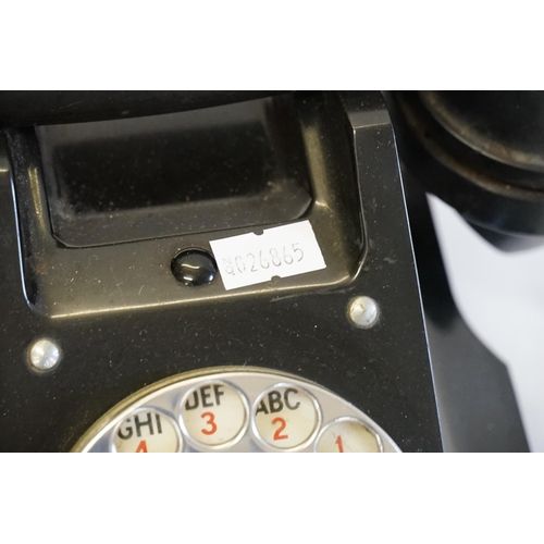 576 - A Vintage Bakelite Dial Phone, GPO 6644. 164C47L.