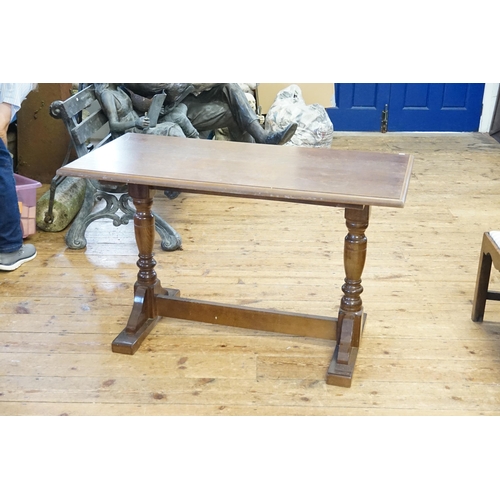 463A - A Modern Refectory Table. Measuring: 122cms long x 61cms across x 75cms high.