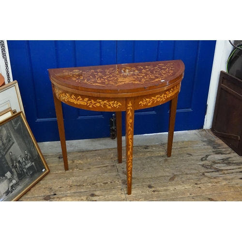 609 - A Dutch design Floral Marquestary Card Table resting on square tapering inlaid legs. Measuring: 89cm... 