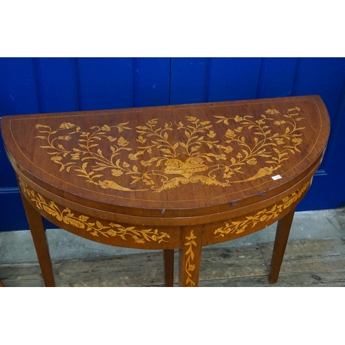 609 - A Dutch design Floral Marquestary Card Table resting on square tapering inlaid legs. Measuring: 89cm... 