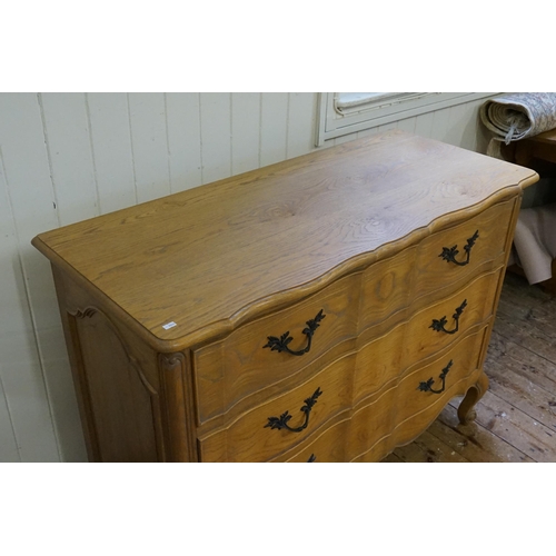 648 - A French Quarter Cut Oak Block Fronted Provisional Chest of Three Drawers with Brass Handles & panel... 