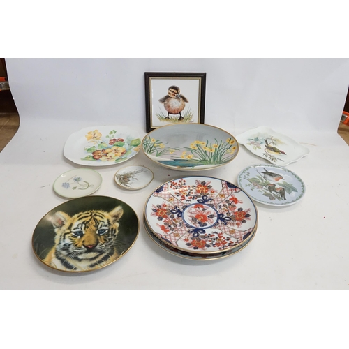 979 - A Mark Jones Bone China painted Plate, Japanese Plates, Bird decorated Plates, etc. Needs Viewing.