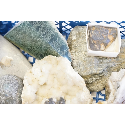 402 - An interesting collection of Mineral Samples to include Laurvigit, Pliosaur, Sphalerite, Green Serpe... 