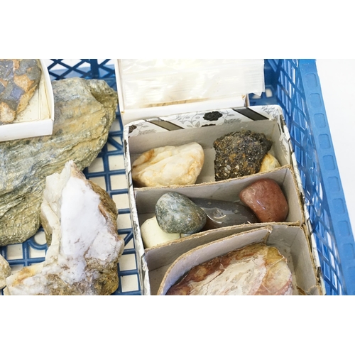 402 - An interesting collection of Mineral Samples to include Laurvigit, Pliosaur, Sphalerite, Green Serpe... 