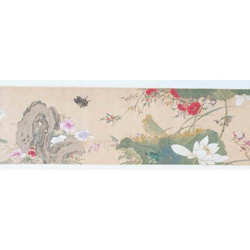 850 - Ex Collection Theophilus Peters - A Very Long Chinese Insects, Birds, Flowers and floral design scro... 