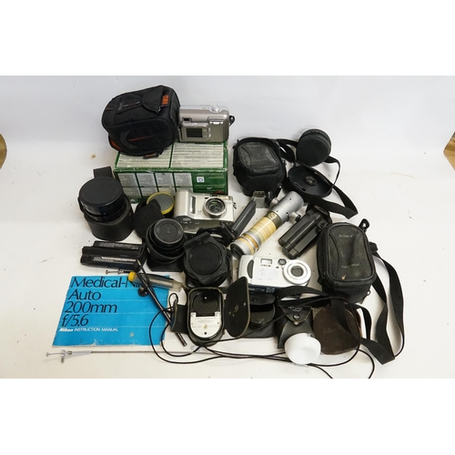 440 - A Sony Cyber Shot, one other, an SEi Exposure Photometer, Light Meters, etc.