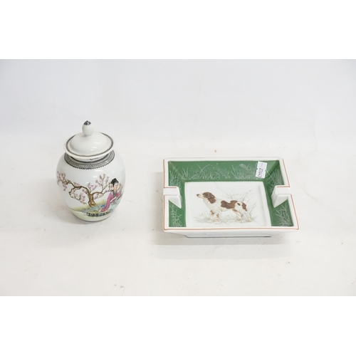 1031 - A Hermes ash tray, decorated with a dog. AF. Along with a pottery Chinese vase.