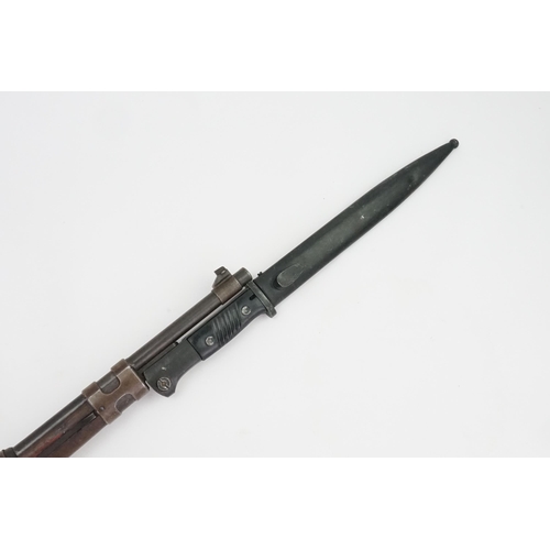 337 - A German Bolt Action WWII - 