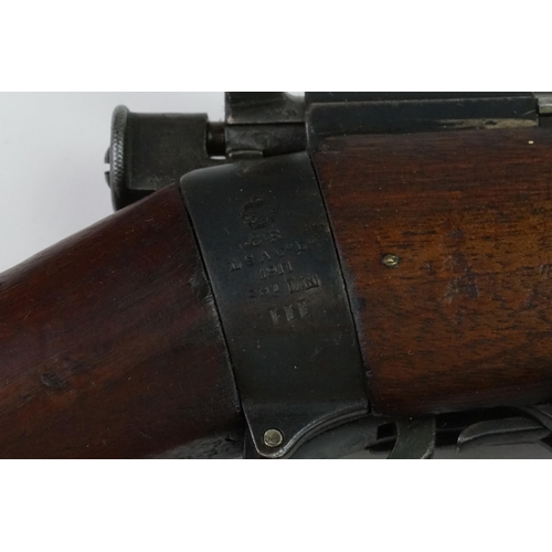 338 - An English WWII Bolt Action 