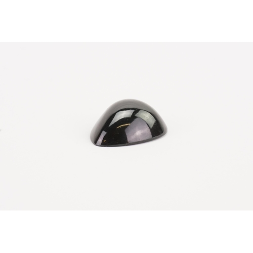 203D - A large pearl shaped single cabochon garnet, approximatley 2.7cm x 2.2cm. 1cm deep. Weight 10g.