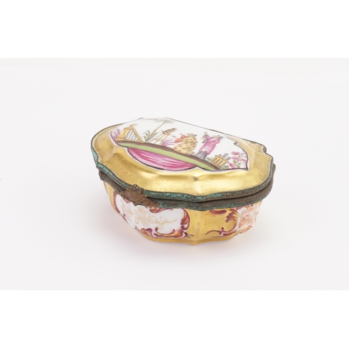 188 - A 19th century Napoles porcelain brass mounted gold gilt floral Meissen design snuff box. Decorated ... 