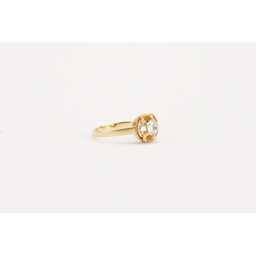 72 - A 18ct gold diamond set ring, set with a single rose cut diamond (0.5ct.). Weight 3g. Size L.