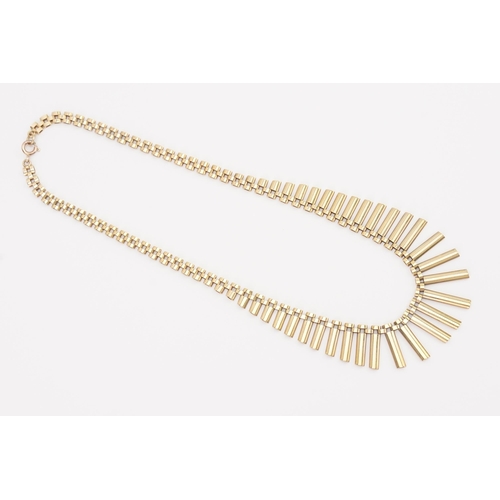 148 - A Cleopatra Fringe Collared designed Necklace in graduating Links, Tests as 9ct Gold. 425mm long.Wei... 