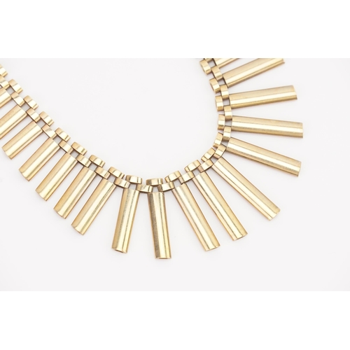 148 - A Cleopatra Fringe Collared designed Necklace in graduating Links, Tests as 9ct Gold. 425mm long.Wei... 