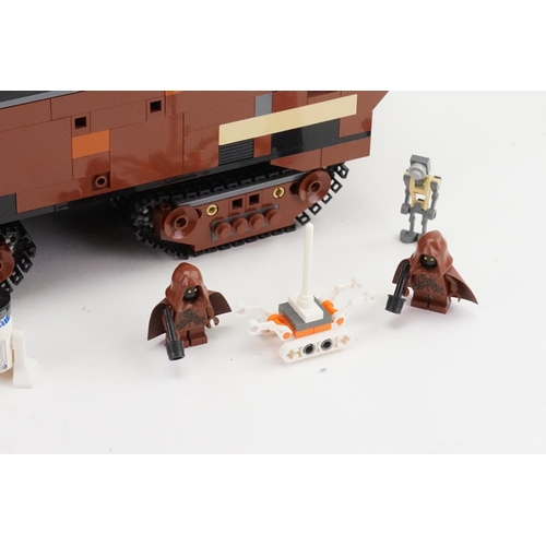 542 - A Star Wars Lego Sandcrawler 10144 original trilogy edition, complete with all original figures, man... 