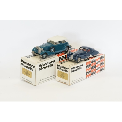 189 - A Pair of Western Models to include No: WMS 39 