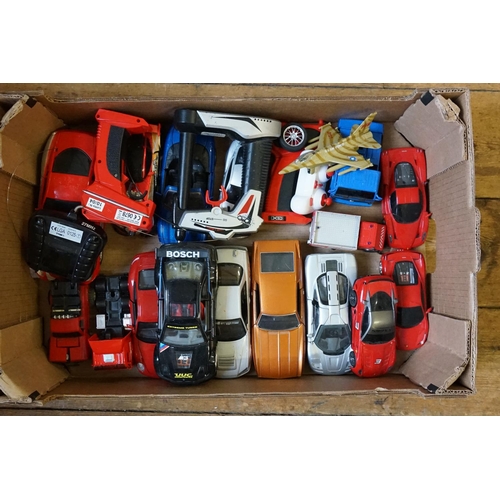 229 - A Tray of 1/24th scale models to include Maaisto, Kentoys, etc along with some Radio Controlled mode... 