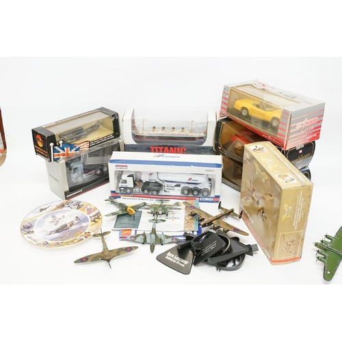 219 - A Collection of mostly Boxed Diecast models to include Burago 1/24th scale models, Motorart Volvo Lo... 