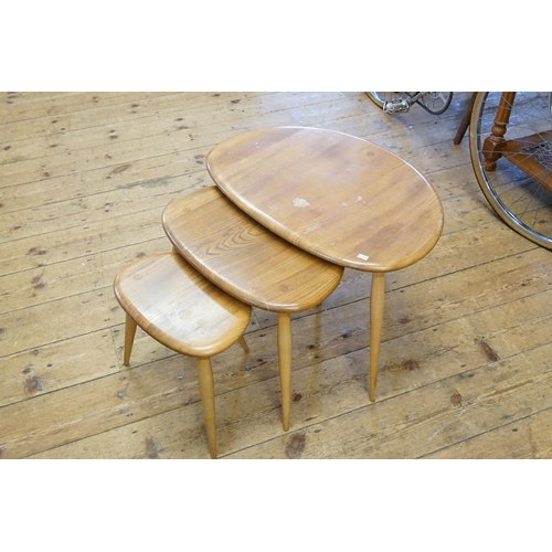 563 - A Vintage Retro “Ercol