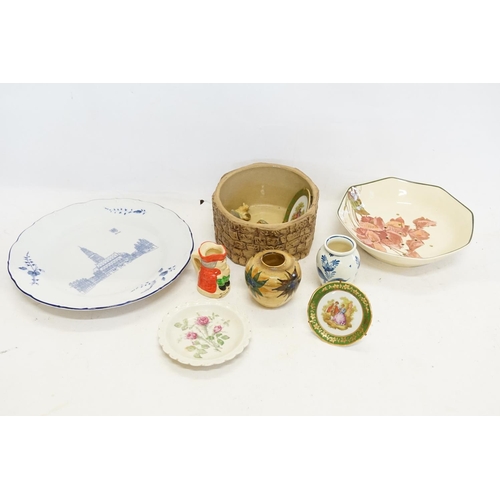 735 - A Porcelaine Editions & Cabaret Blue & White Plate, a small Limoges Plate, Blauw Holland Vase, a Roy... 