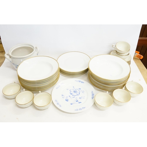 740 - An Selb Tea Set & Lidkoping 382 Gilt Dinner Set.