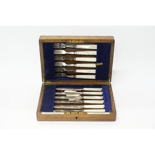 72 - A Set of 6 of Each Mother of Pearl handled Desert Eaters contained in a Goldsmiths Case.